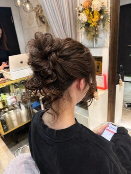 メゾンマリ(MAISON MARI)の写真/大阪梅田福島グラングリーンすぐ！早くて綺麗崩れない、こなれ感のあるカジュアルアレンジお任せください◎