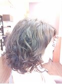 大人のセミロングパーマスタイル