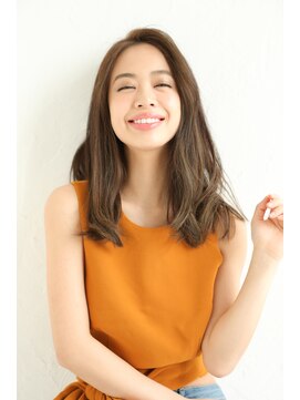 モンプ(momp) 【momp 宝塚 小林】大人可愛い 伸ばしかけ ふわミディ ♪