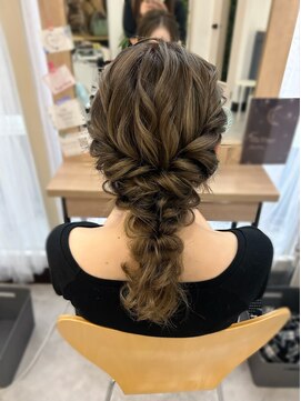 エム 神戸三宮('em) ボリューム★あみおろし