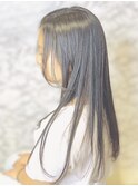 ストレートロング/アッシュハイライト