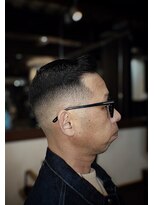 ヘアークリエイ トポライトウィロー 烏丸(Hair Create Polite willow) スキンフェードサイドパート