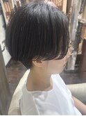 耳掛けハンサムショート