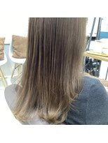 アオ 岡野 横浜(a-o)&nbsp;ブリーチ無し！柔らかグレージュ◎