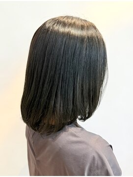 ヘア イノウエ HAIR INOUE 赤味なしブラウン・アッシュブラウン ミディアムヘア