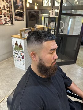 フランクスバーバーリザーブ 人形町店(FRANK’S BARBER RESERVE) メンズスキンフェードボウズM