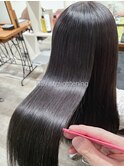 縮毛矯正による髪質改善ストレート