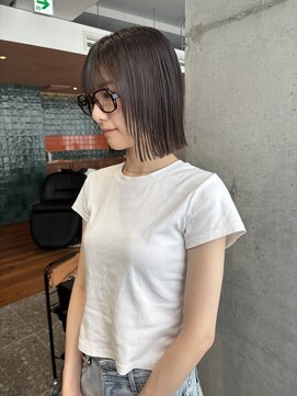 ベンティ(venti) 【VENTI 子安】切りっぱなしボブ