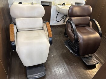 K'S美容室の写真/自慢の本格ヘッドスパで日々の疲れを癒し、心も体もリフレッシュ。ベテラン美容師が心を込めて施術します♪