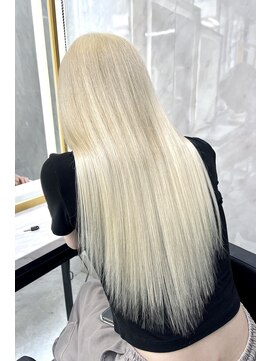 リア 大阪梅田(Ria) ～ブロンド　シールエクステ～【Ria 大阪梅田】