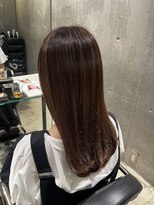 エノア 青山(ENORE)&nbsp;ハイライト等の複雑履歴も弱酸性縮毛矯正でウル艶に！(飯田)