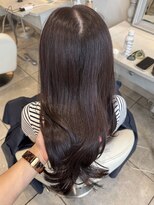 ザックラフィネ(ZACC raffine)&nbsp;ハッシュカット/ワインレッド/ボルドーカラー/縮毛矯正/暖色