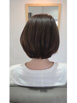 カルミア(Kalmia)&nbsp;まとまる大人ショートボブ