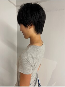 ニュード(niud) cut