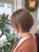 アーツオファ 町田(arts ofa)&nbsp;町田ハイライトベージュカラーショートボブカット髪質改善カラー