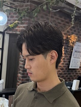 バーシャミ 博多(Baciami) 色気×清潔感 バームでつくるセンターパート