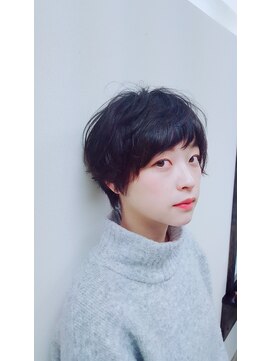 リバース(Reverse) 王道カワイイショートカット