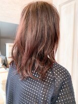 キャアリー(Caary)&nbsp;福山市Caary人気イルミナカラーピンク波巻き外ハネウルフ