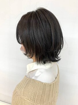 クオリス 上福岡店(QUALIS) 外ハネ/くびれ/20代30代40代/黒髪/小顔/前上がり/グラデーション