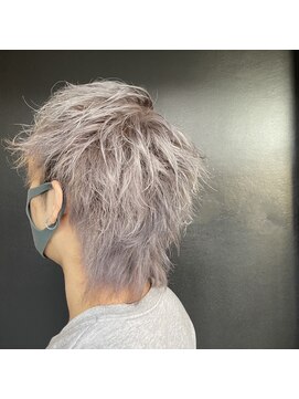 ダーチャ(Datsche) ホワイトグレージュ