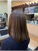 ベージュ×セミロング