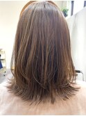 外ハネ／レイヤースタイル