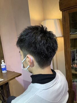 美容室 フィックス ハンサムショート