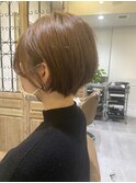 ショートボブ/グレージュ