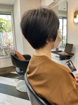 アフロディーテギンザ 神保町(APHRODITE GINZA) カール/セミディ/シアーカラー/姫カット［御茶ノ水/神保町］