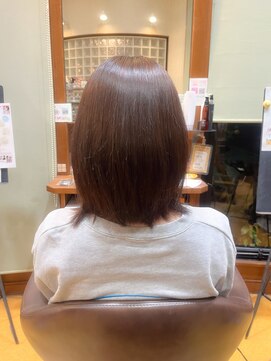 ヘア ショップキャリー 艶髪ボブの外はねストレート