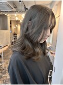 オリーブカラー