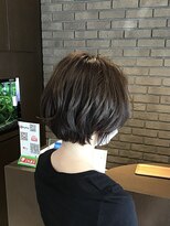 美容室 マリオネット ミディアムボブ