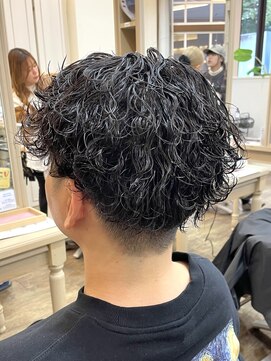 アルターリール(aL ter Rire) ニュアンスパーマ/スペインカール/スパイキーショート/中村郁未