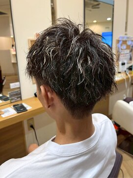 ラファンス 栗林店(LaFENCE) ツイスト/束感/フェード/バックシルエット