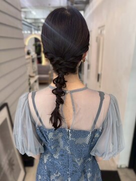ジゼル 博多筑紫口店(GiseL) 編みおろしポニー ヘアセット 結婚式 ライブ 20代30代