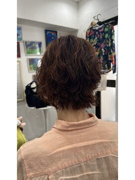 カタチノナイ(katachi-no-nai) 大人の残ったパーマウルフ