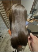 ロング×艶髪オリーブグレージュ