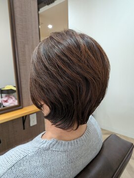 ルアナ(Luana) ショートボブ