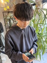 シキ(SHIKI)&nbsp;メンズパーマ　シャドウパーマ