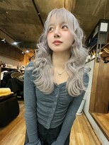 コエル(KOER)&nbsp;271. ミルクティーブロンド/ゆるふわウェーブ/ブリーチ