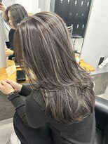 レブ 四条烏丸(Reb,)&nbsp;レイヤーカットハイライトカラーグレージュカラー