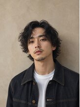 《*グランジパーマ*》男らしさ溢れるパーマスタイル。オトナの色気でムーディーに[江坂/吹田/パーマ/Men's