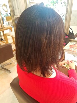 ウィービーパセリ atre川越店(WE BE PARSLEY) 外はねボブ　【担当富樫直樹】