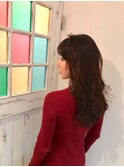 ロングヘアのイメチェンにお勧めの大人クラシカルウェーブパーマ