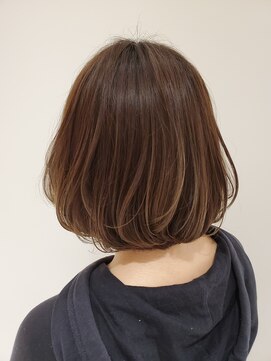 コーゾーギンザ 上野御徒町店(KOZO GINZA) ナチュラルボブ/ハイライトカラー