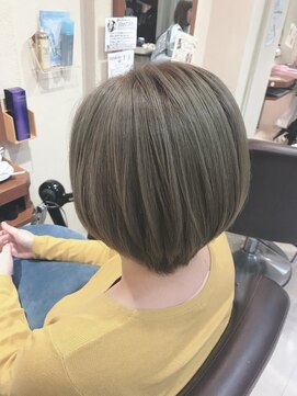 パッション 石巻蛇田店(PASSION) ベージュアッシュ・やわらかボブ