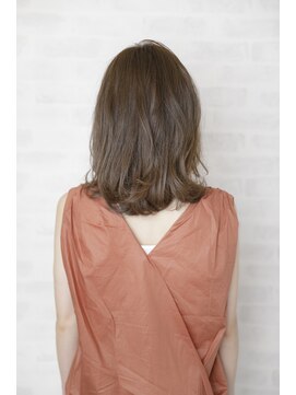 アフロディーテギンザ 神保町(APHRODITE GINZA) カール/セミディ/シアーカラー/姫カット［御茶ノ水/神保町］