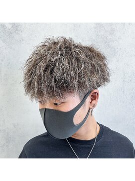 ルースト 西院店(ROOST) ツイストパーマ、ホワイトメッシュ