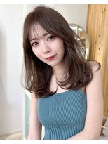 アフロートリノ(AFLOAT Leino)&nbsp;ワンカールレイヤー　くびれヘア　顔まわりカット　シースルー