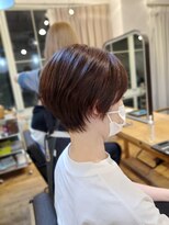 ヘアスペース リズム グリーン(Hair space Rizm green) 骨格補正抜群コンパクトショート